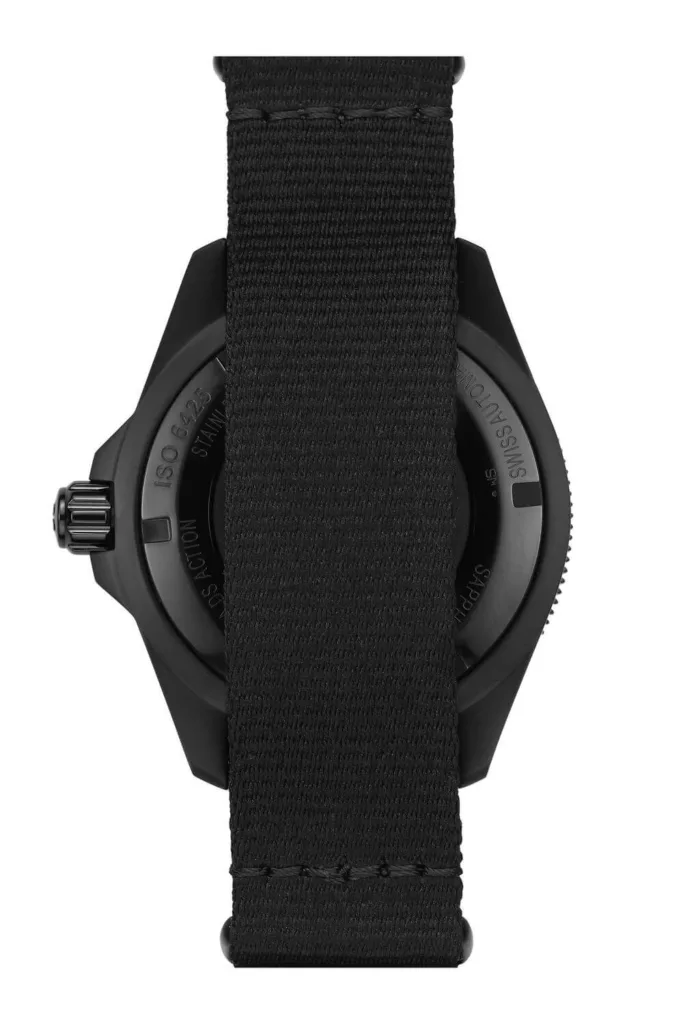 Certina DS Action Diver 43 MM Negro 8