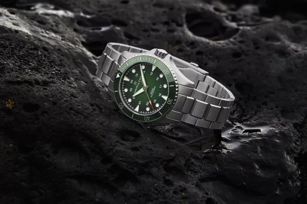 Hamilton Khaki Navy Scuba en Verde port 2