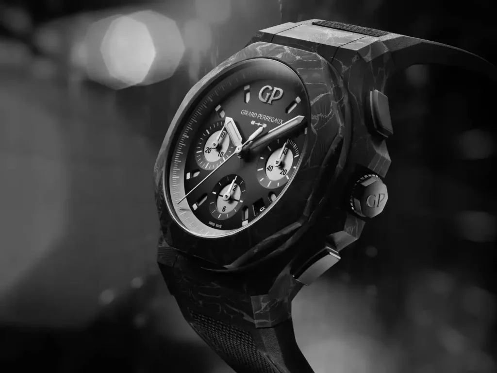 Girard-Perregaux Laureato Absolute Cronógrafo 8Tech 12
