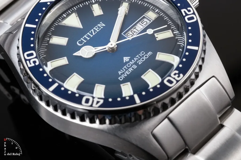 Citizen Challenger Diver NY0129-58L 13