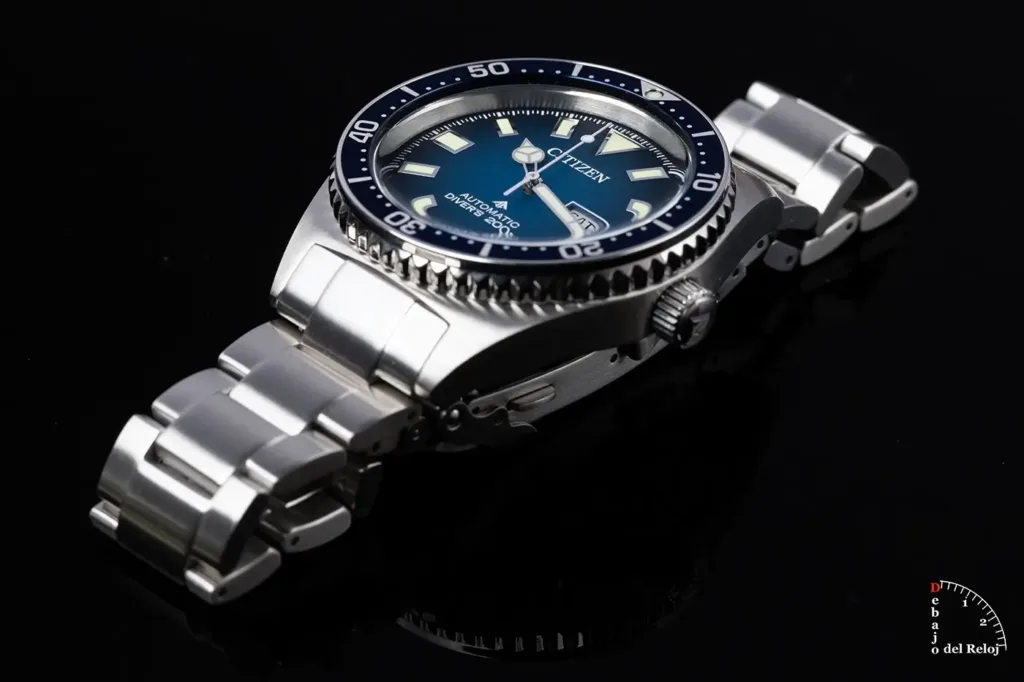 Citizen Challenger Diver NY0129-58L 3
