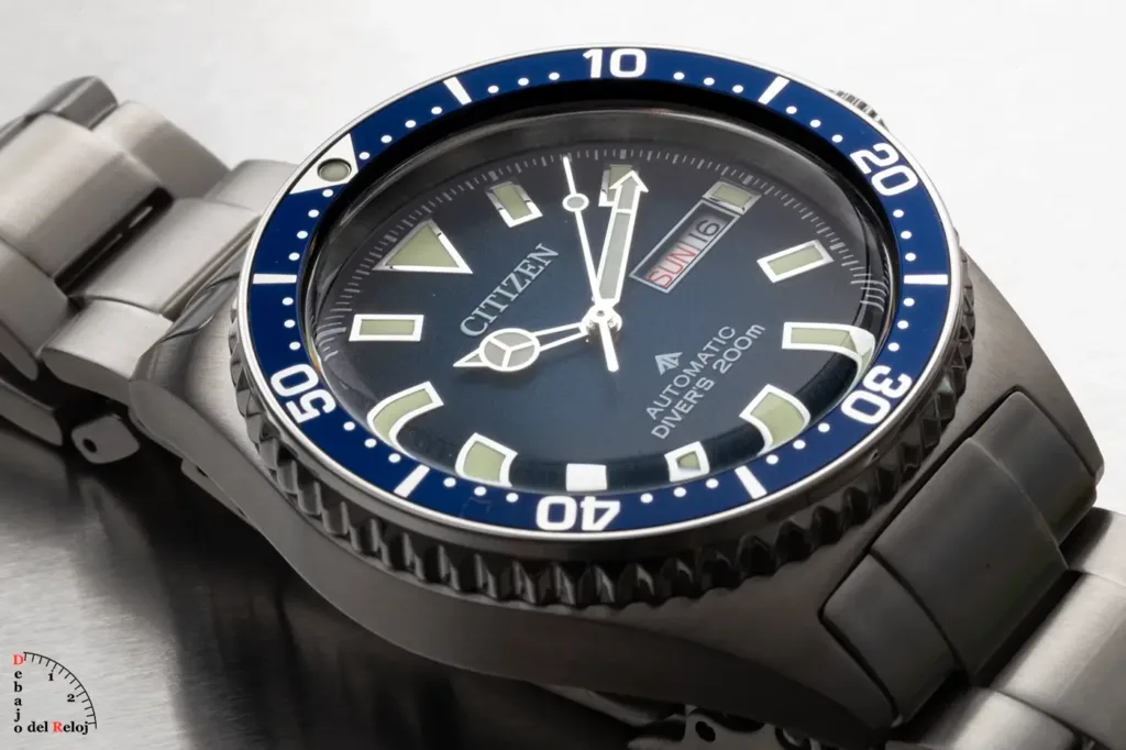 Citizen Challenger Diver NY0129-58L 6