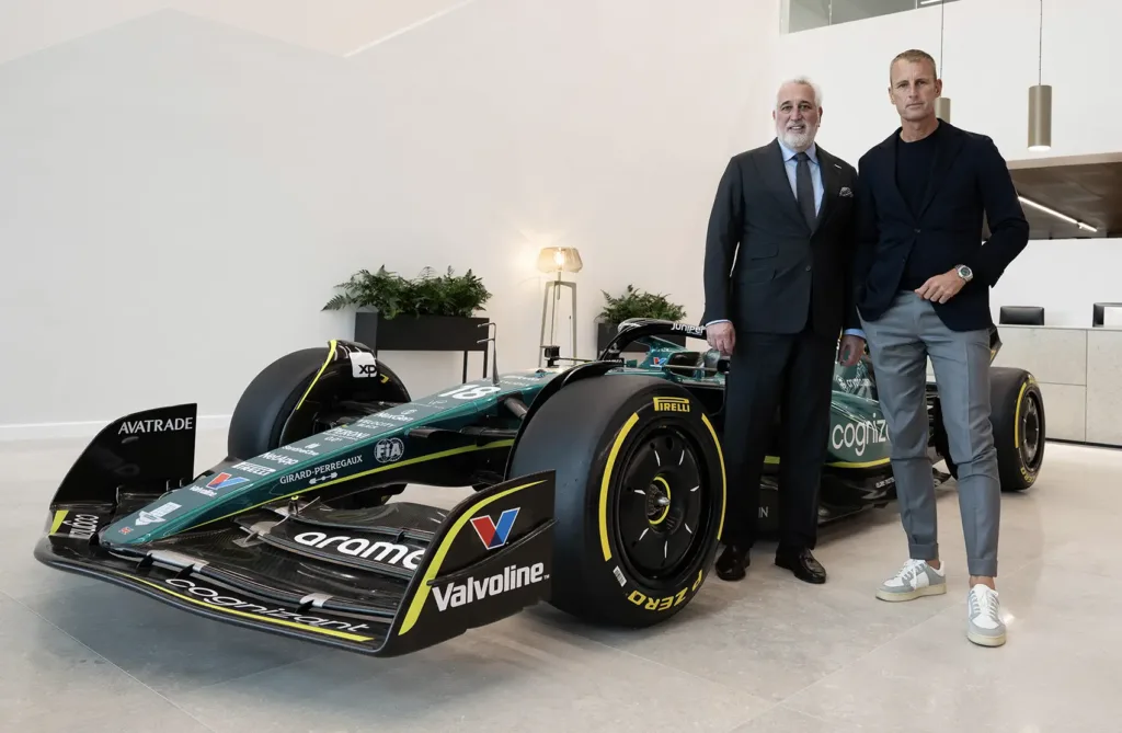 el presidente ejecutivo de Aston Martin, Lawrence Stroll, y el director ejecutivo de Girard-Perregaux, Patrick Pruniaux, han decidido firmar un acuerdo de renovación de la colaboración que les ha unido estos últimos años.1