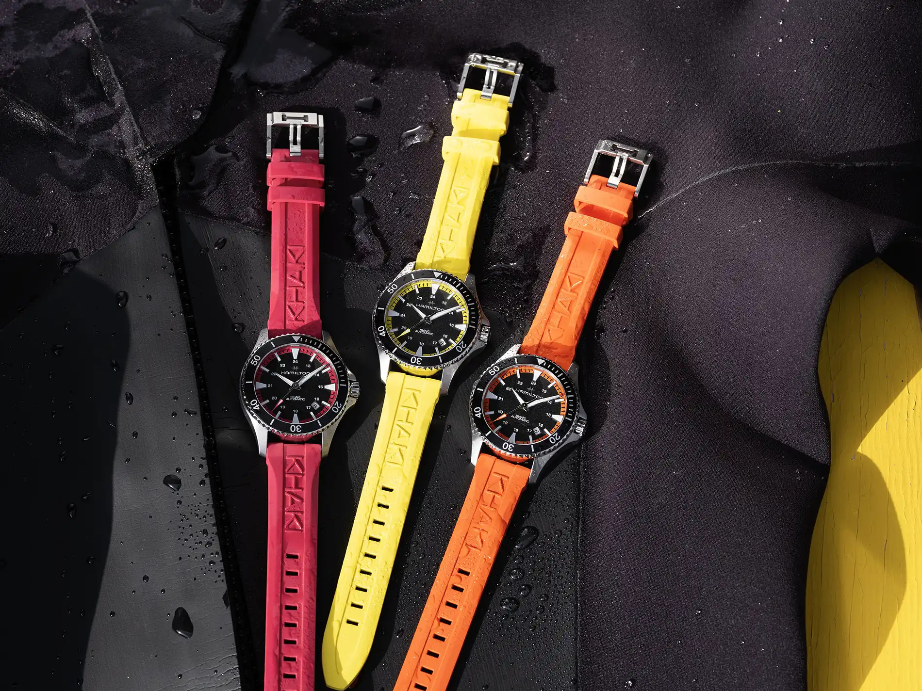 Hamilton Khaki Navy Scuba_H82395330_H82395332_H82395331_lifestyle01-2 copia