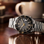 Reloj CITIZEN TSUYOSA Shore Edición Limitada NJ0238-57E con esfera negra degradada