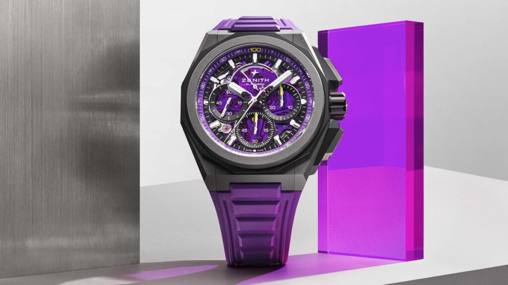 Reloj Zenith DEFY Extreme Ultraviolet en titanio microgranallado con esfera de zafiro violeta.