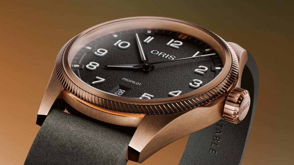 Oris ProPilot Bronze lateral