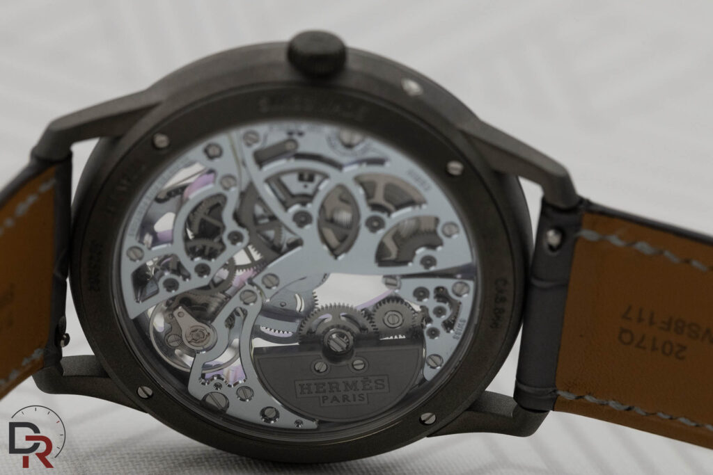 Perfil ultraplano del Slim d'Hermès Squelette Lune