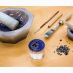 Proceso de elaboración de esfera esmaltada al fuego técnica Grand Feu en un reloj A. Lange & Söhne Lange 1