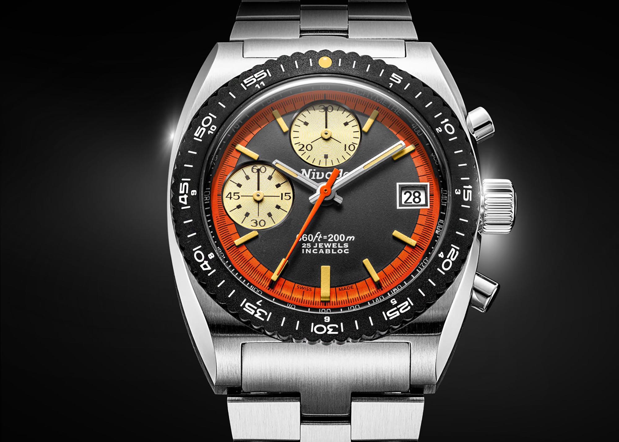 Reloj Nivada Grenchen Autochron Orange Automatic Ref. 77004A10 con esfera negra y naranja en degradado
