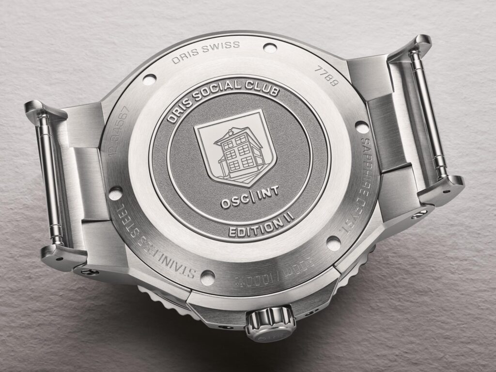 Oris Social Club Edition II parte trasera