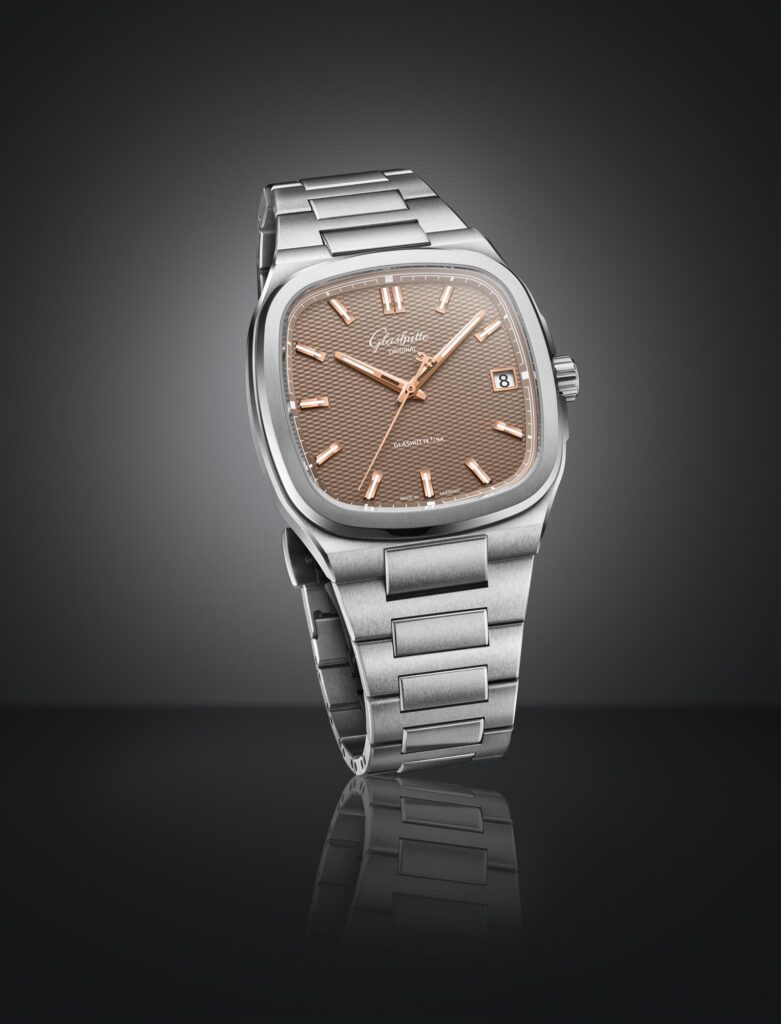 Glashütte Original «70s» brown dial overview