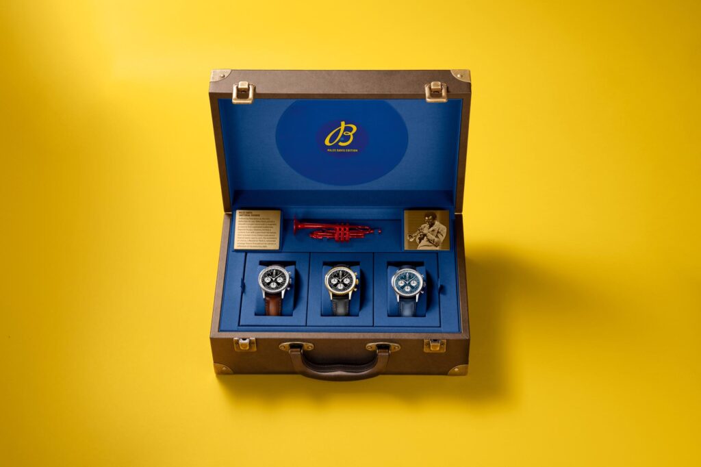 Breitling Navitimer B09 Chronograph 41 Tribute to Miles Davis estuche abierto