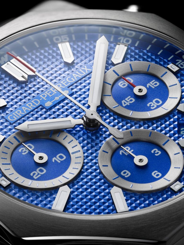 Girard-Perregaux Laureato Chronograph Williams Edition detalle esfera"