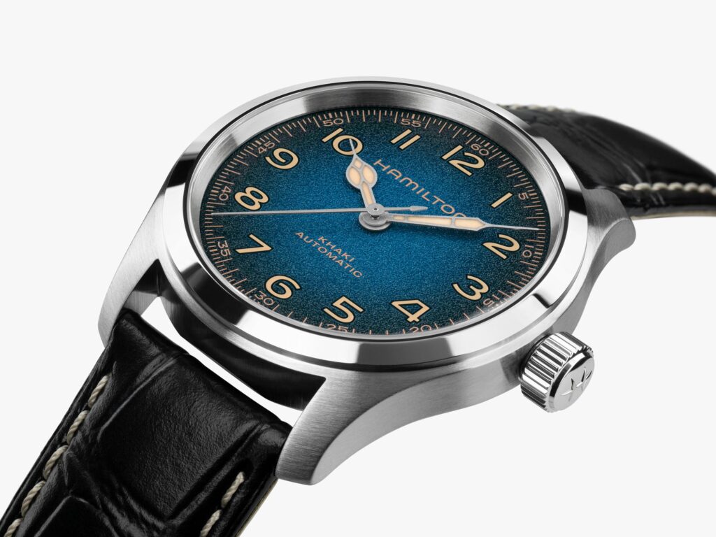 Hamilton Khaki Field Murph 38 mm esfera azul con correa de piel negra
