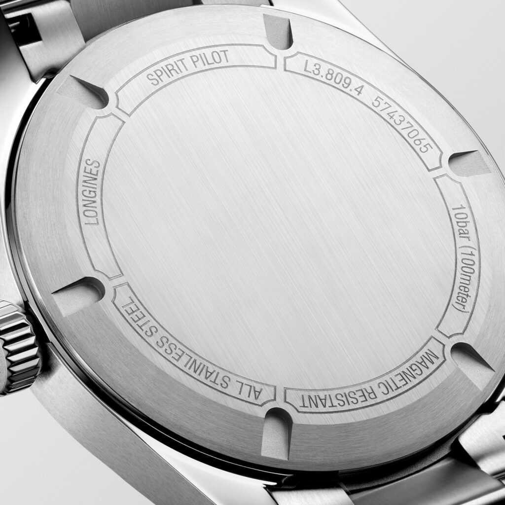 Longines Spirit Pilot 39 mm detalle trasera