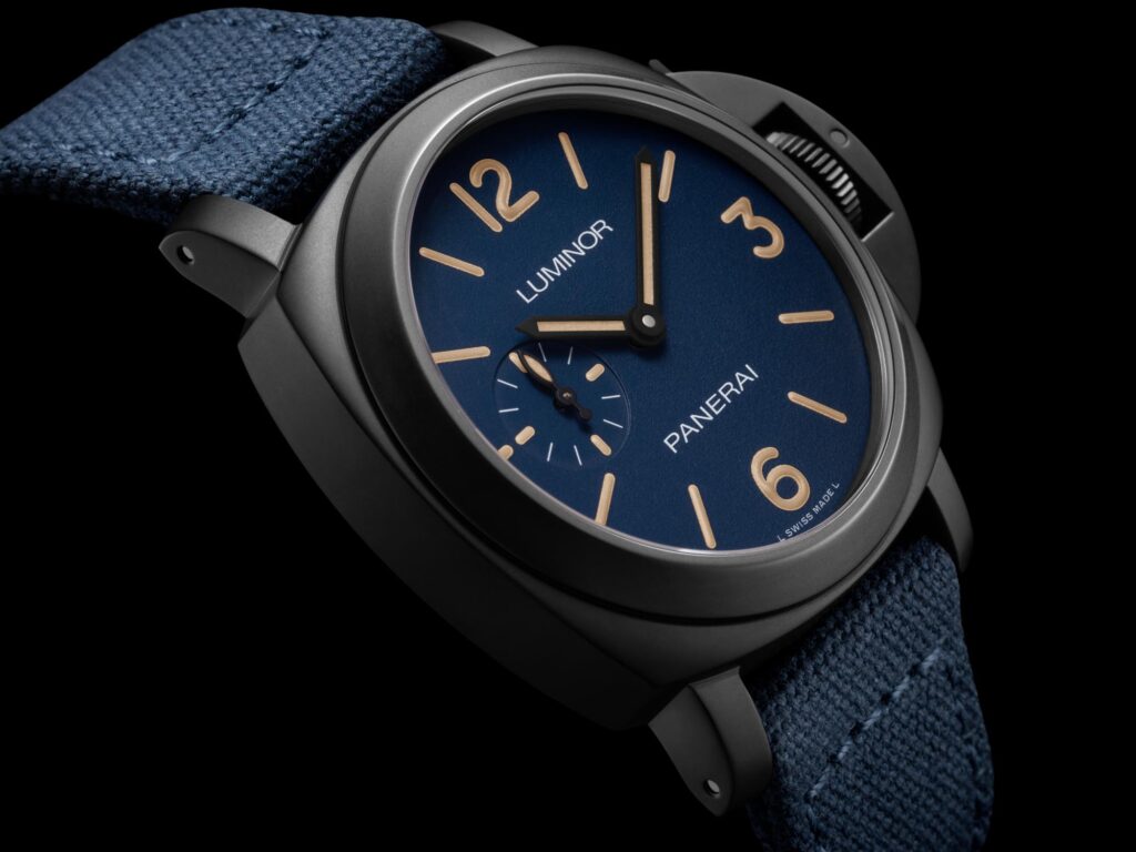 Panerai Luminor 42 mm detalle esfera azul