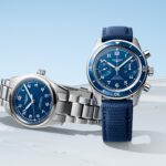 Cronógrafo Longines Spirit Pilot Flyback con esfera azul mate y correa de caucho azul texturizada.