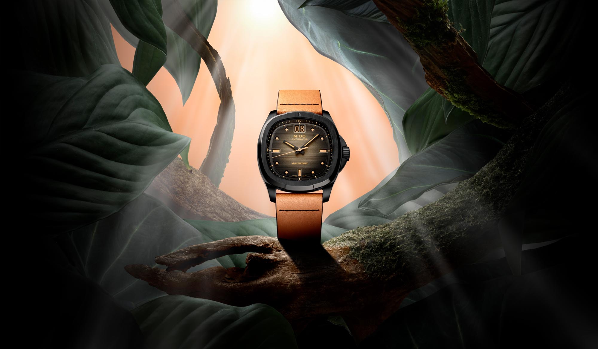 Reloj MIDO Multifort TV Big Date Special Edition con caja PVD negra y correa de piel beige