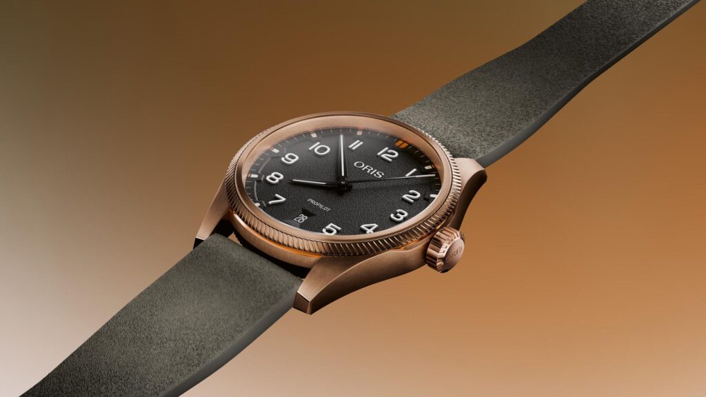 Reloj de aviador Oris ProPilot Bronze con caja de bronce y correa de gamuza verde oscuro