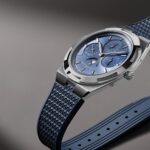 Vacheron Constantin Overseas Calendario Perpetuo Ultraplano con esfera azul celeste y correa de caucho