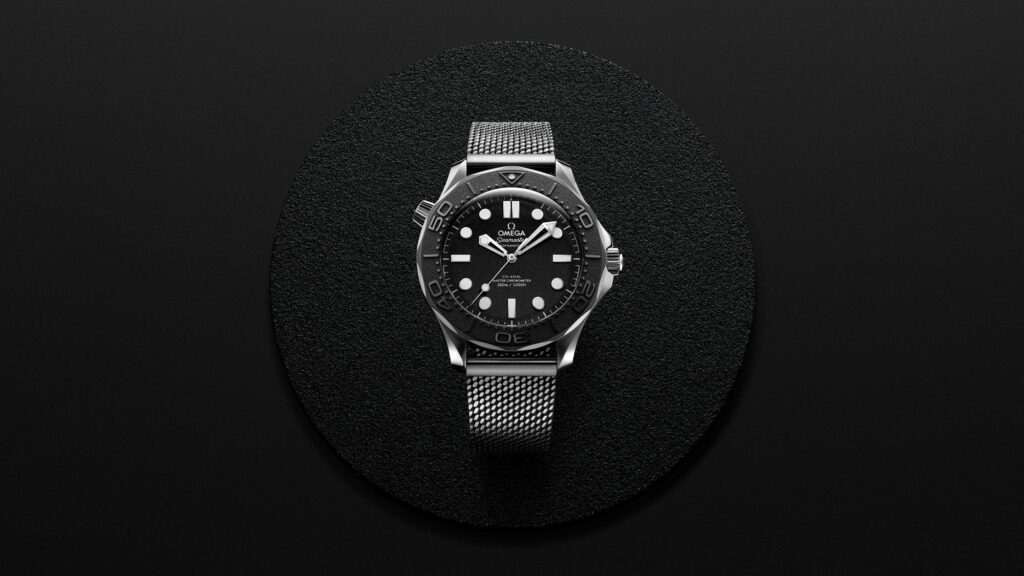 OMEGA Seamaster Diver 300M Spectre edición acero