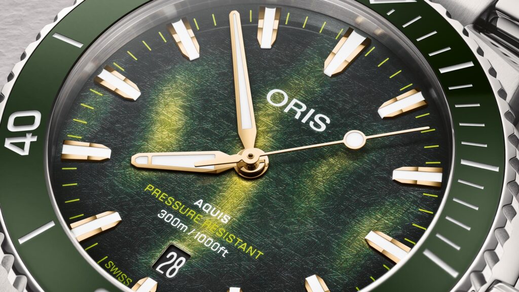 Oris Kelp Forest Limited Edition basado en el Aquis Date con esfera verde oceánica texturizada en 3D