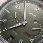 Oris ProPilot Calibre 111 rediseñado con esfera verde pino y brazalete de acero, novedad de alta relojería.